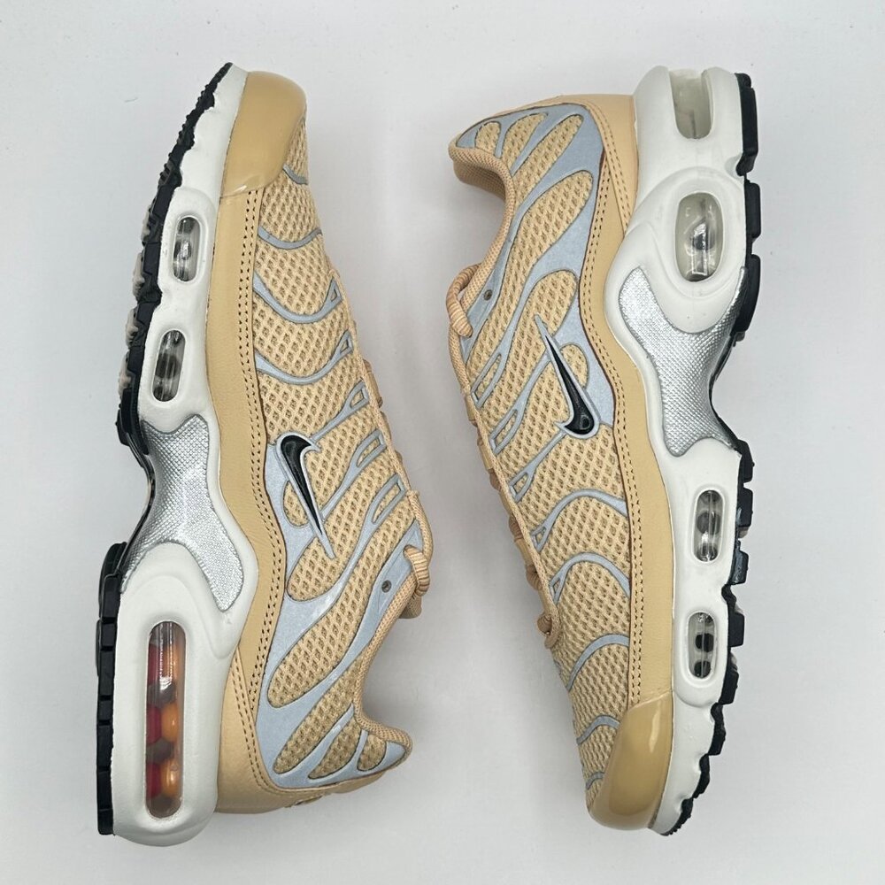 Women's Nike Air Max Plus TN  Sesame Silver Black Tuned Air FV8480-200 Size 6 - Picture 8 of 12